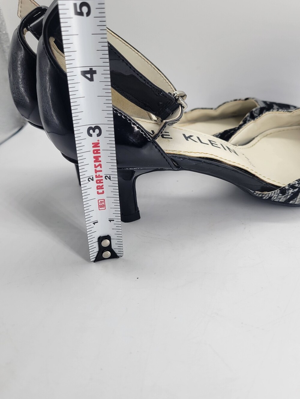 Anne Klein "iFlex" black and white Pointed ankle strap size 6M floral lace - Picture 10 of 10